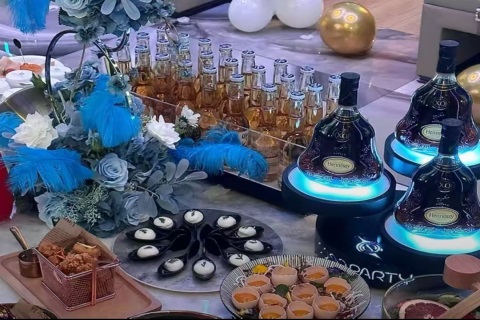 湛江环球国际KTV招聘礼仪模特,免费住宿舒适宜人工作乐悠悠